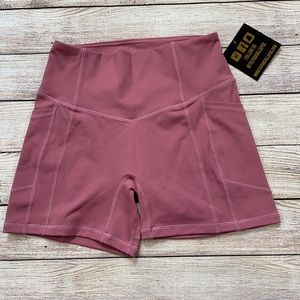 Til You Collapse shorts - Size Small (Fits size 6)